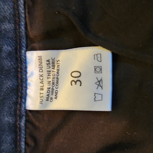 Just Black Denim Jeans Sz 30 Dark Wash Made In USA Distressed Hem - Picture 7 of 7